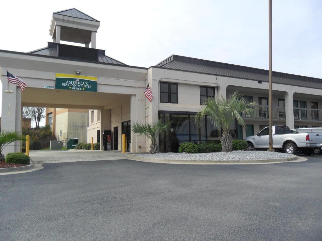 Econo Lodge Inn & Suites Macon Esterno foto